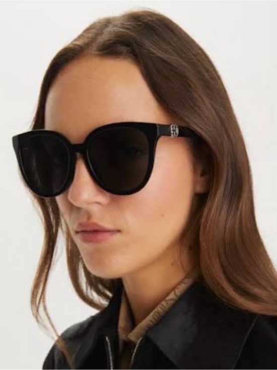 Tory Burch Women\'s Black Pillow Sunglasses TY7152 170987 55 NEW with case! main image 4